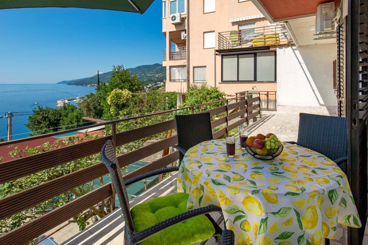 Apartments Vilma Opatija Luaran gambar