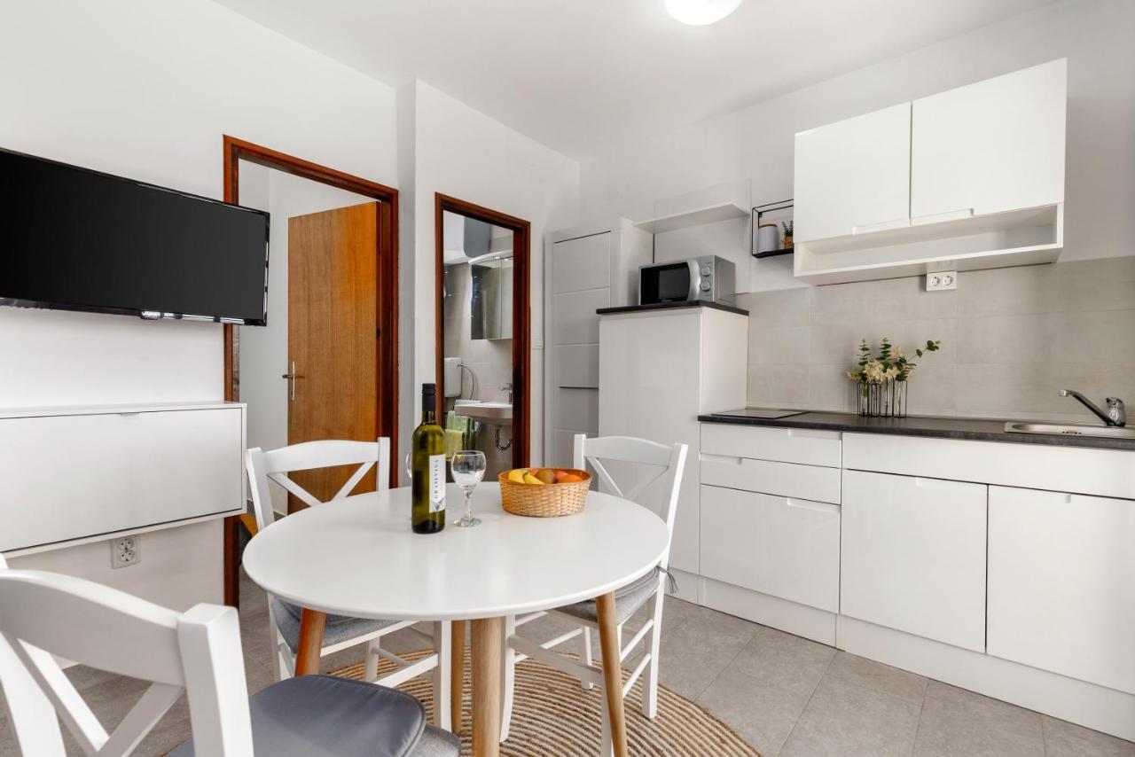 Apartments Vilma Opatija Luaran gambar